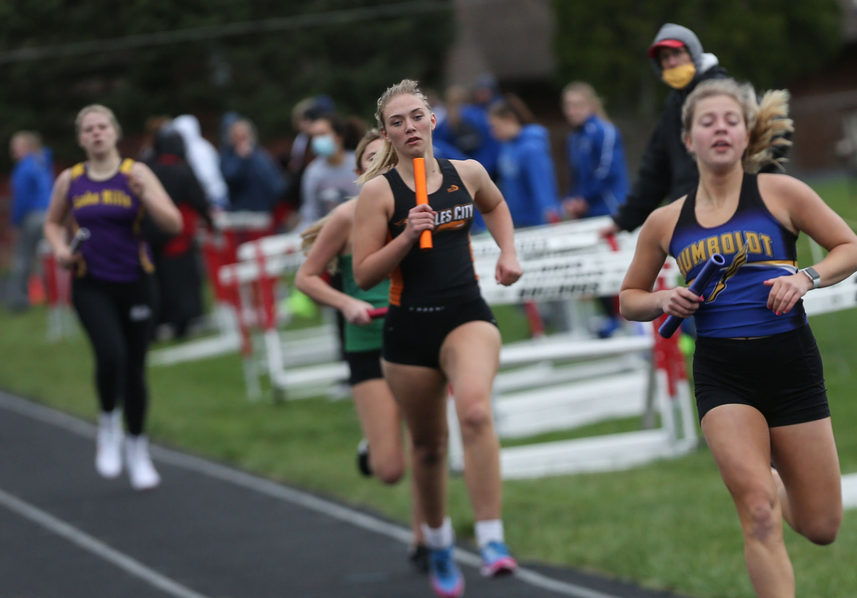 Varsity girls track at Hampton-Dumont 4-09-21-18.jpg